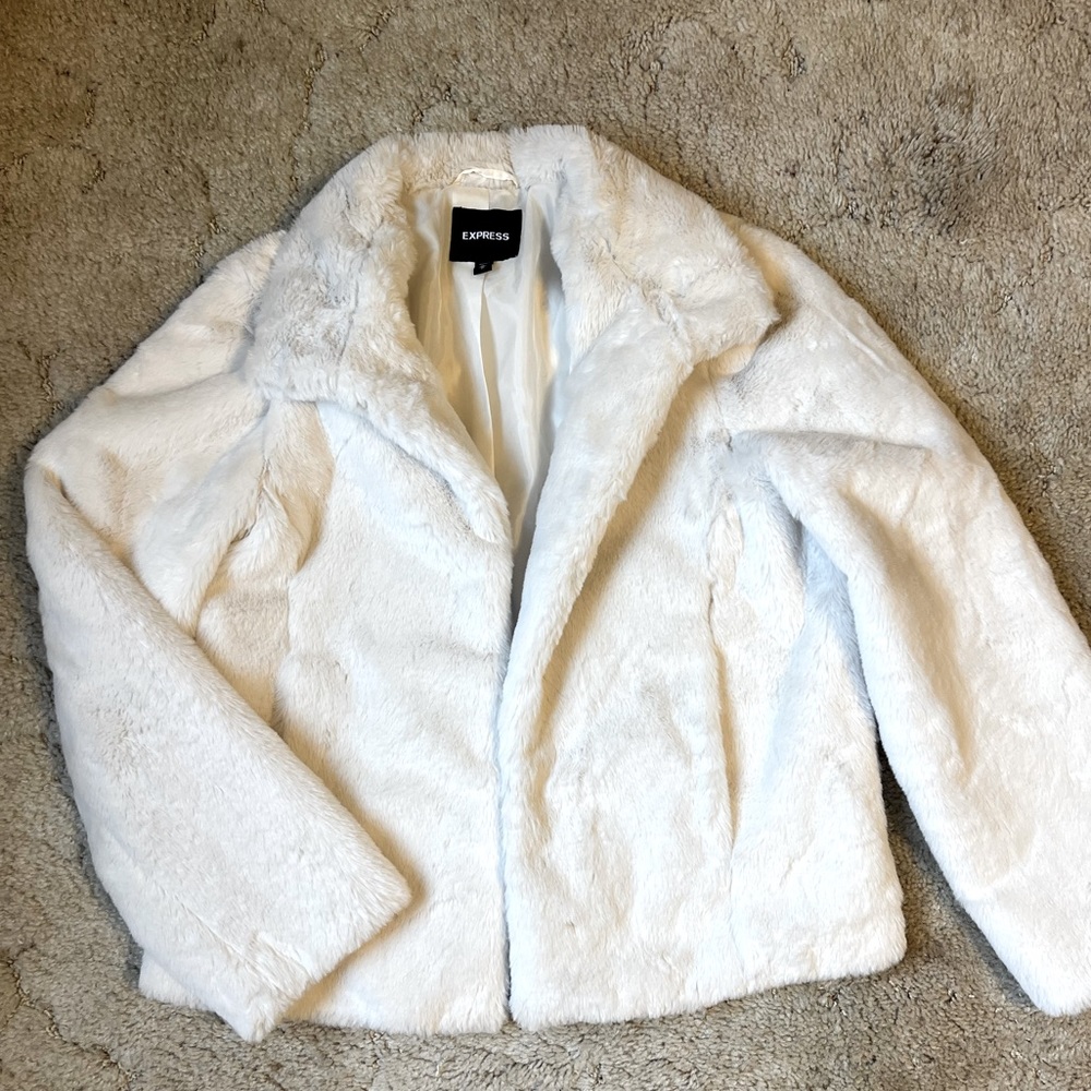 Express Size M White Faux Fur Coat